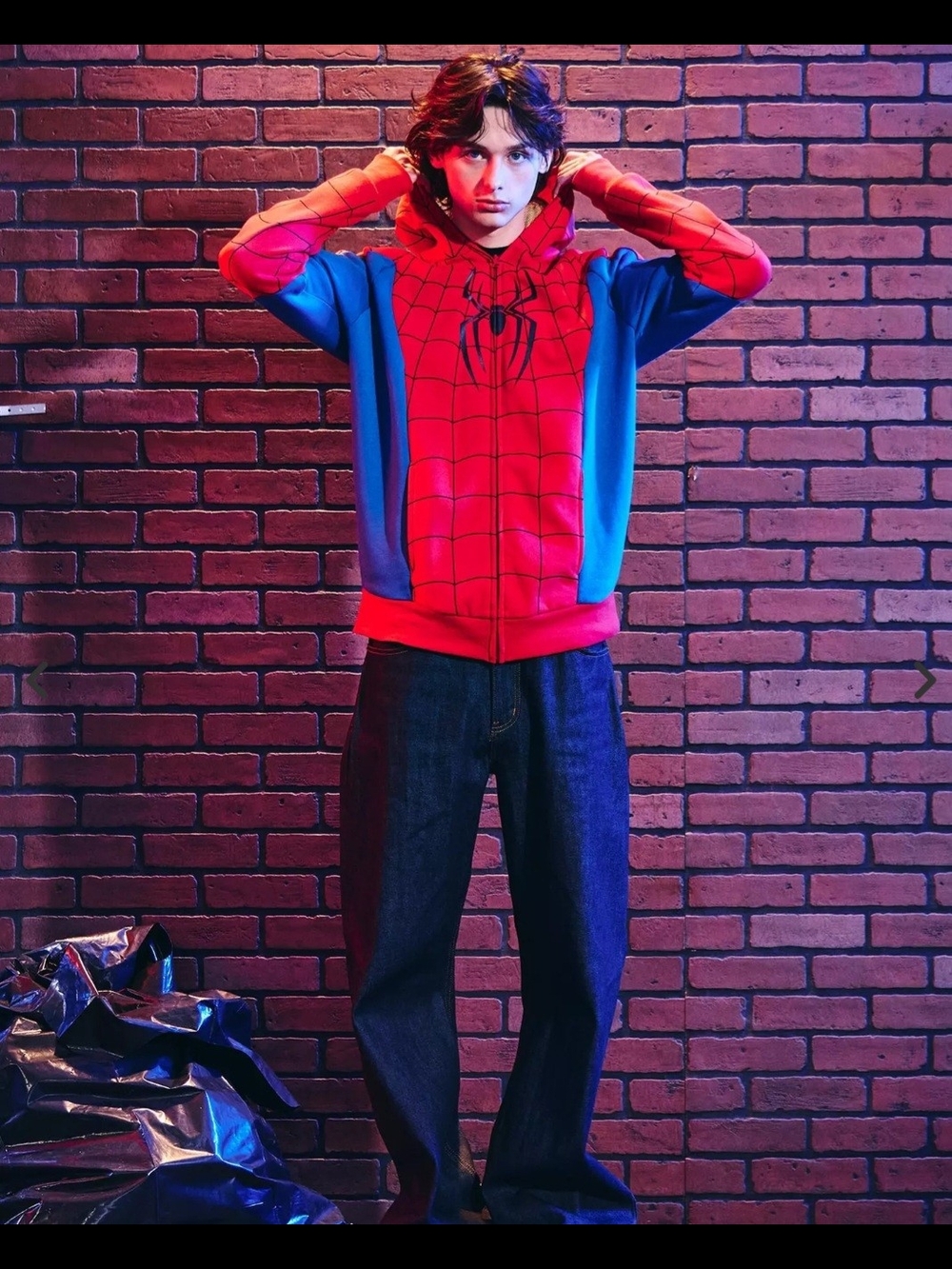 Marvel Red & Black Spider Logo Zip Hoodie - Picture 6 of 7
